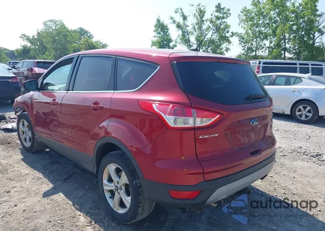2015 Ford Escape Se z USA, uszkodzony, nr VIN 1FMCU0GX7FUA30758